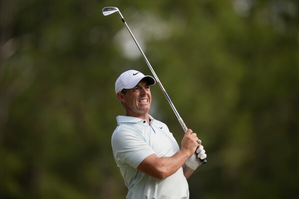 Rory mcilroy shorts discount